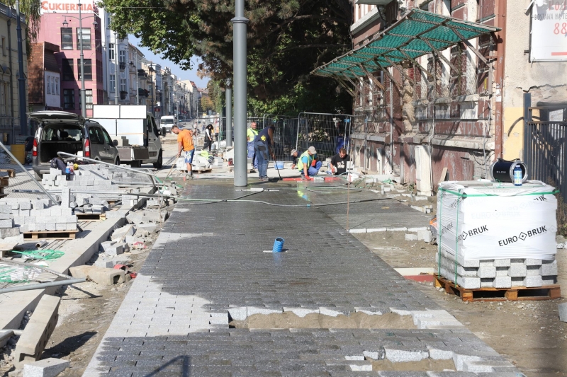 36/36 Postęp prac przy ul. Chrobrego i Mieszka I - październik 2021