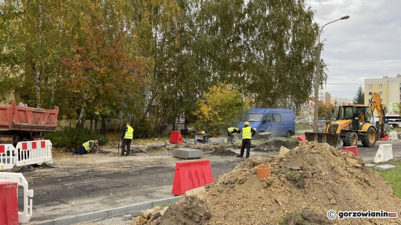 5/15 Remont drugiego odcinka ul. Kombatantów