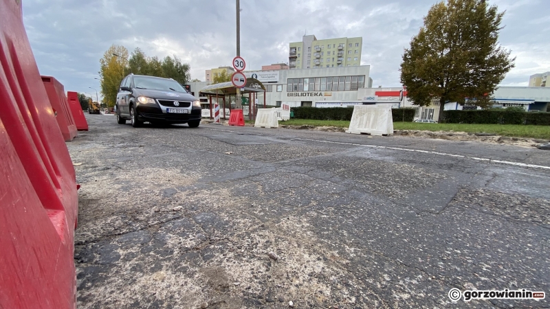 11/15 Remont drugiego odcinka ul. Kombatantów