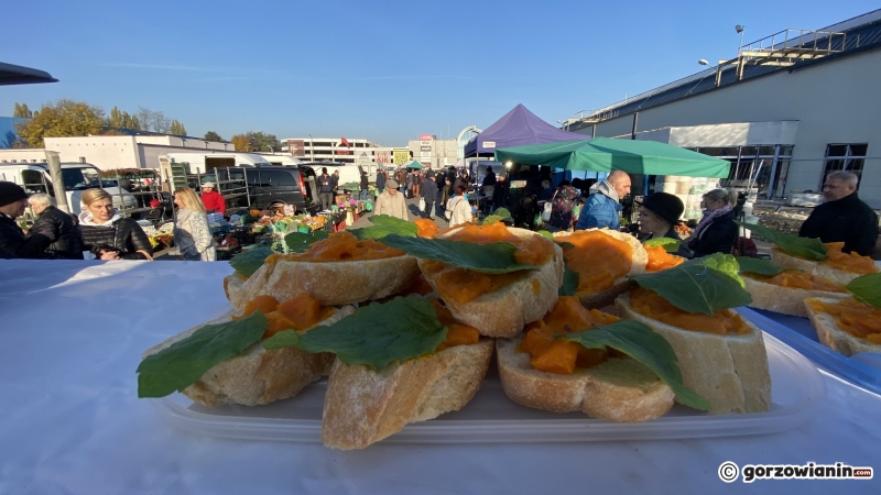 12/16 Festiwal Dyni i Chryzantem na Ryneczku Jerzego