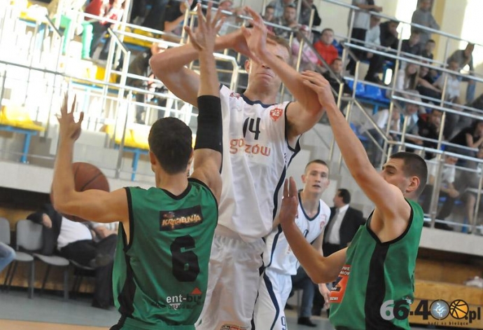 13/55 GKK I LO Gorzów - KK Świecie 101:69 (28:22, 21:20, 25:15, 27:12)