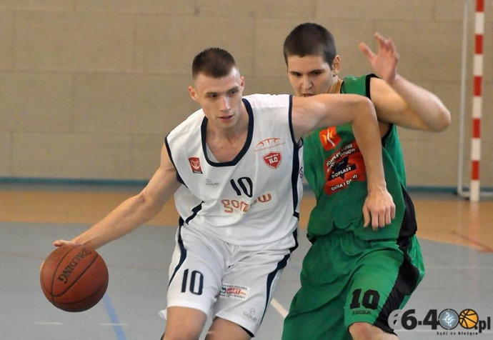 20/55 GKK I LO Gorzów - KK Świecie 101:69 (28:22, 21:20, 25:15, 27:12)