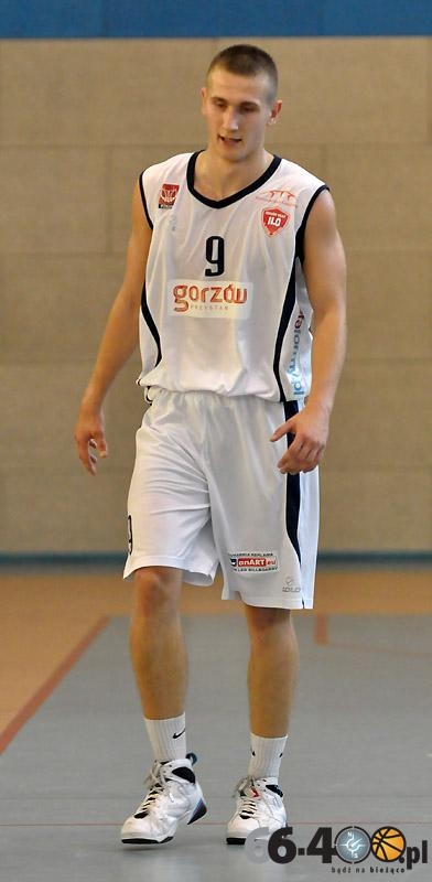 48/55 GKK I LO Gorzów - KK Świecie 101:69 (28:22, 21:20, 25:15, 27:12)