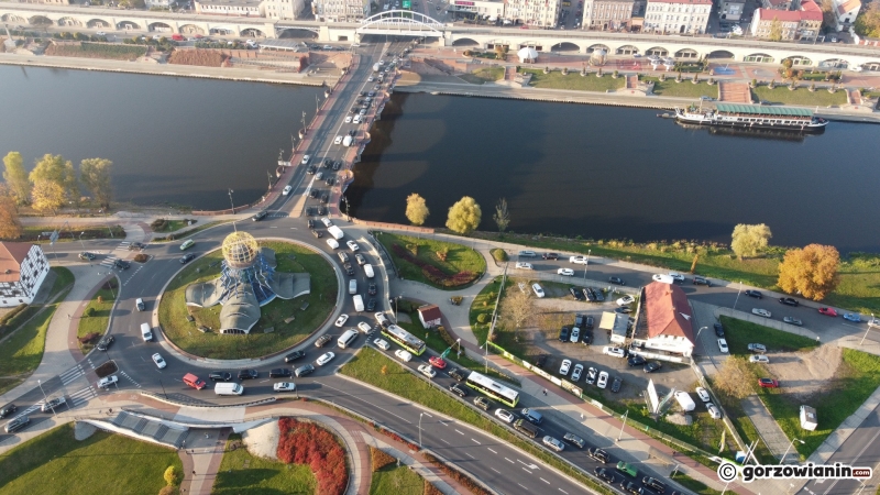 7/18 Zakorkowana ul. Grobla i centrum Gorzowa