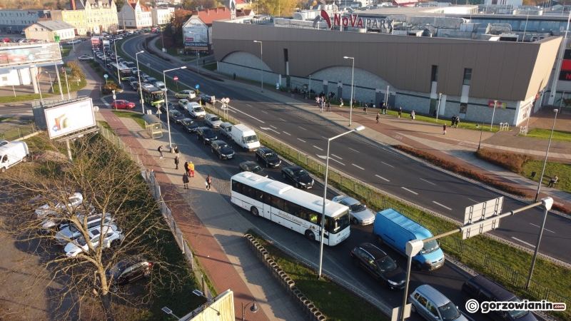15/18 Zakorkowana ul. Grobla i centrum Gorzowa