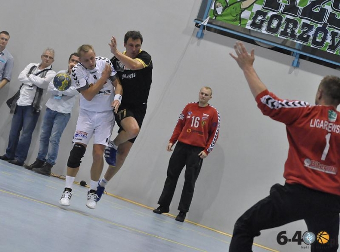 73/78 GSPR Gorzów - Pogoń Szczecin 24:29 (11:16)