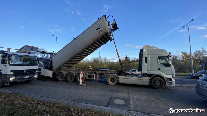 4/8 Rozpoczęło się wylewanie asfaltu na Trasie Nadwarciańskiej