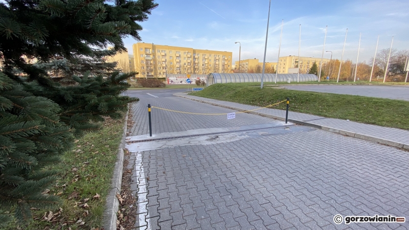 6/7 Parking przy dawnym Tesco został zamknięty
