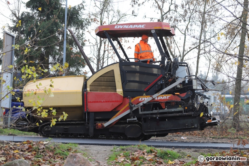 10/10 Właściciel Dino remontuje fragment ul. Ryskiej
