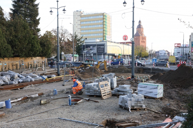 23/30 Postęp prac przy Chrobrego i Mieszka I - listopad 2021