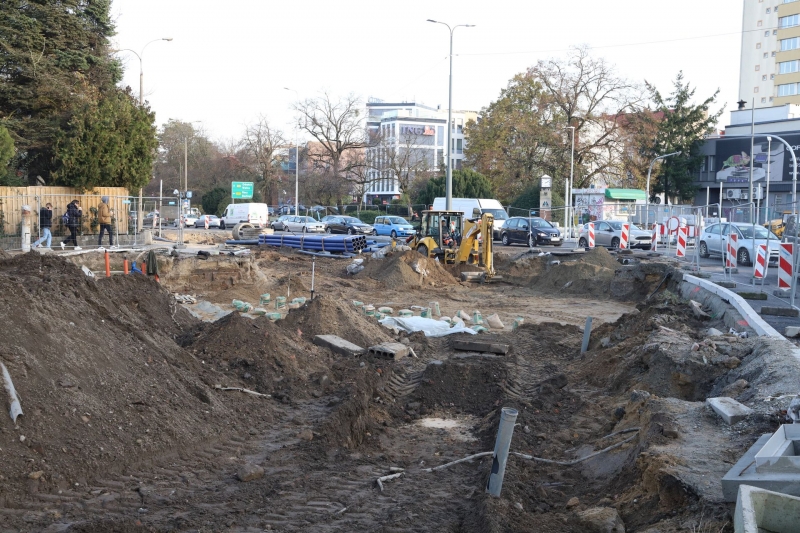 26/30 Postęp prac przy Chrobrego i Mieszka I - listopad 2021