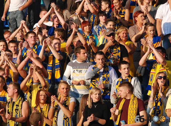 21/55 Caelum Stal Gorzów - Unibax Toruń 60:30