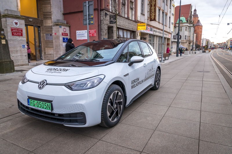 4/7 Miasto kupiło elektrycznego volkswagena ID.3