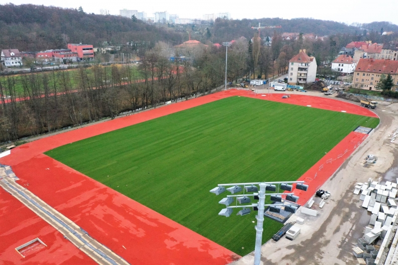 2/12 Stadion lekkoatletyczny w budowie