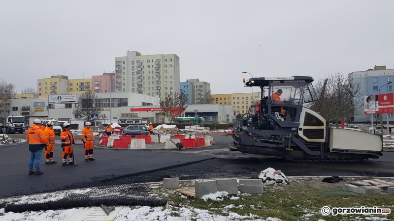 6/8 Prace bitumiczne przy ul. Kombatantów