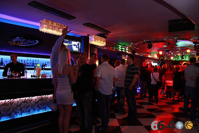 13/17 Piątkowy wieczór z Papa D w Hell Clubie