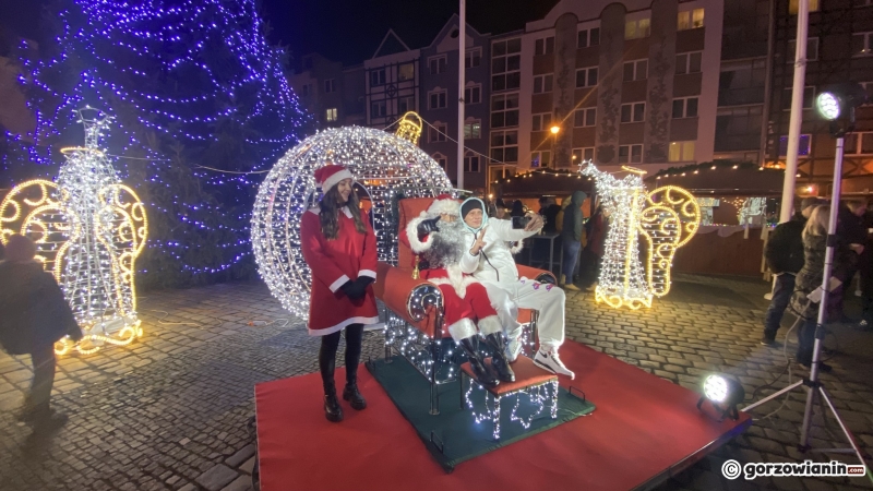 9/14 Tłum mieszkańców na jarmarku i koncercie Sound'n'Grace