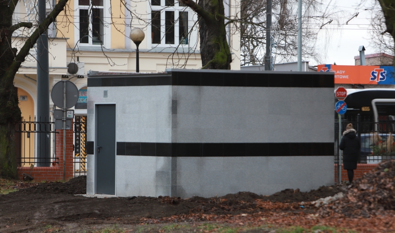 8/14 Prace w parku Róż 17.12.2021