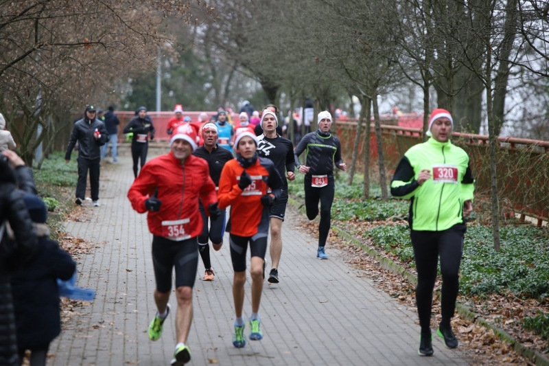 10/31 VIII Gorzowski Bieg Gwiazdkowy 