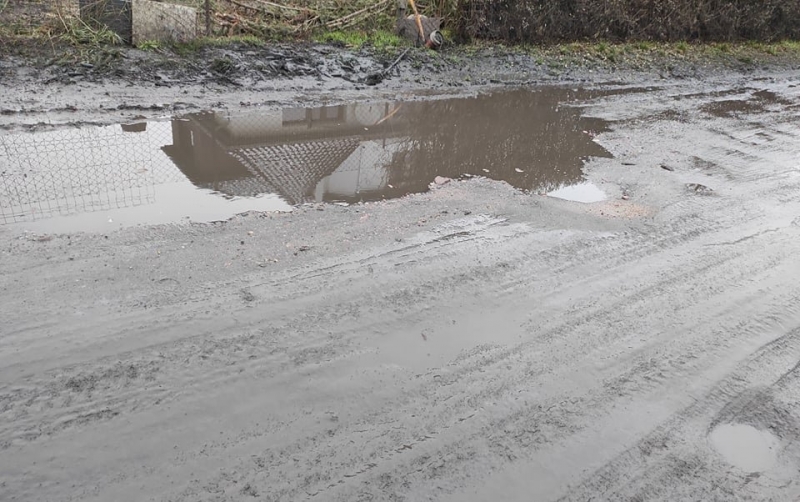 8/10 Tonąca w błocie ul. Podgórna