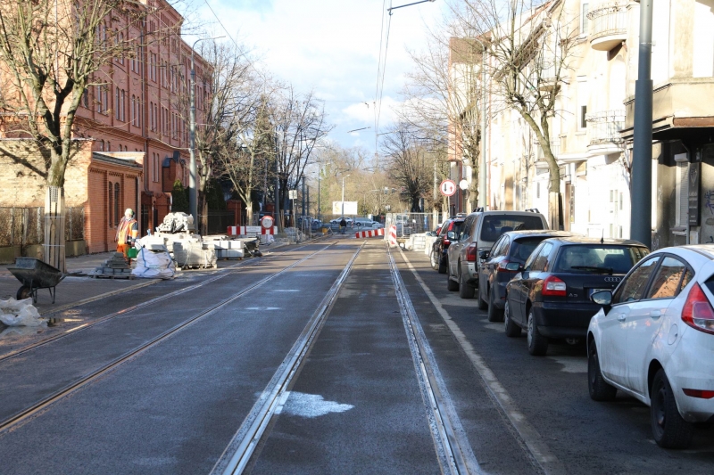 21/25 Torowisko przy Chrobrego i Mieszka I prawie gotowe