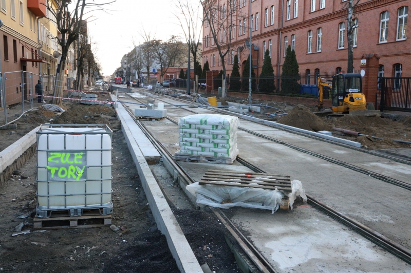 23/25 Torowisko przy Chrobrego i Mieszka I prawie gotowe