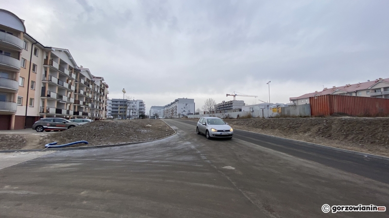 4/7 Nowy wjazd na os. Europejskie gotowy