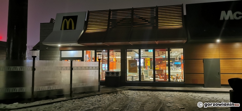 6/7 Nowy McDonald's czeka na otwarcie