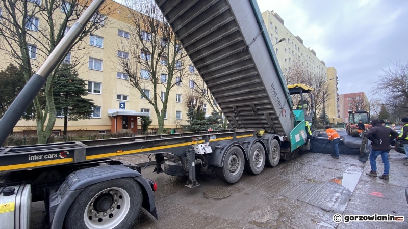 7/9 Ulica Batalionu Zośki w końcu z asfaltem