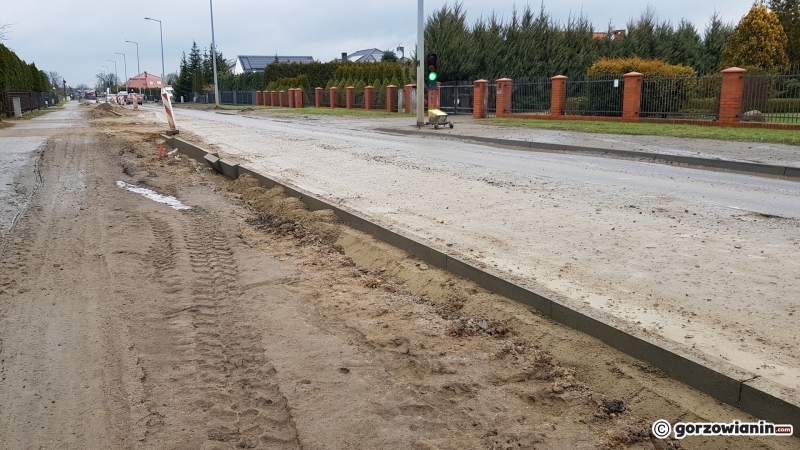 20/22 Dziurawa ul. Żwirowa. Końca prac nie widać