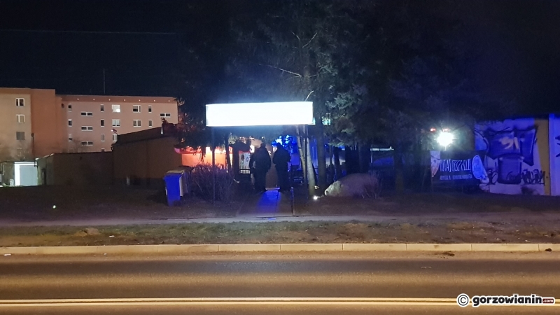 4/5 Awantura przed barem na Kombatantów