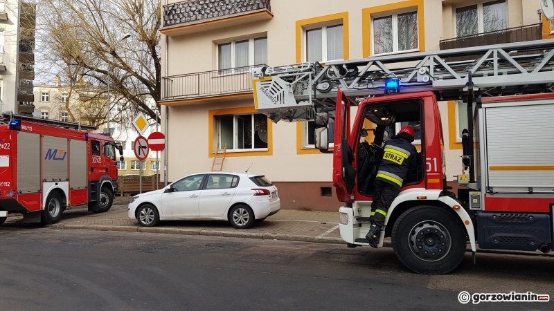 3/10 Pożar mieszkania przy ul. Sikorskiego