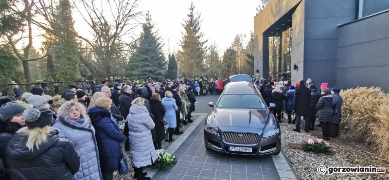 3/22 Uroczystości pogrzebowe radnej Grażyny Wojciechowskiej