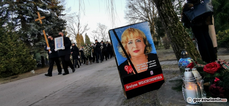 18/22 Uroczystości pogrzebowe radnej Grażyny Wojciechowskiej