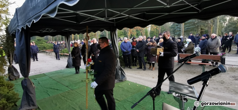 22/22 Uroczystości pogrzebowe radnej Grażyny Wojciechowskiej