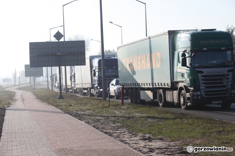 4/8 Zderzenie opla i seata na Kasprzaka