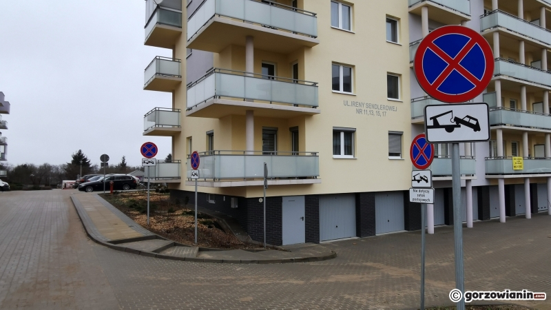 4/5 Znaki zakazu przy Sendlerowej i Edelmana w Gorzowie
