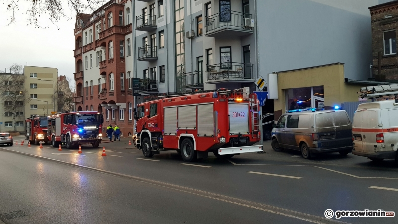 5/5 Pożar w mieszkaniu przy Walczaka