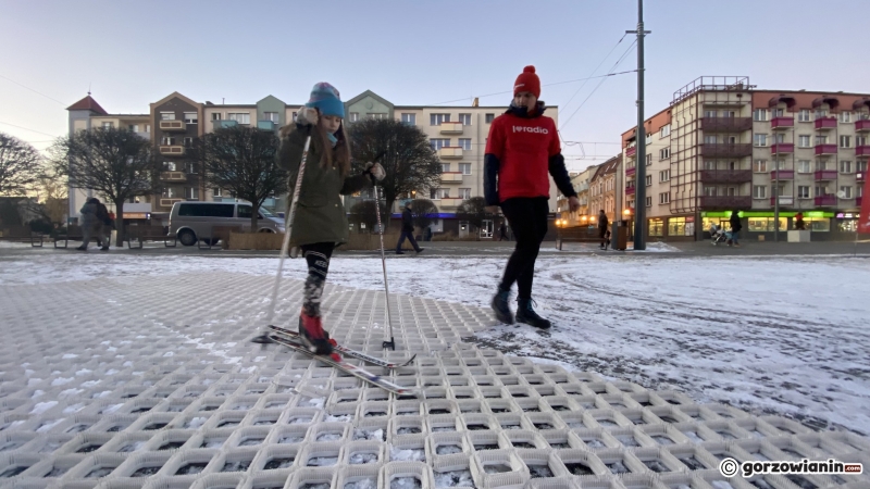 3/9 Zimowe szaleństwo na Starym Rynku