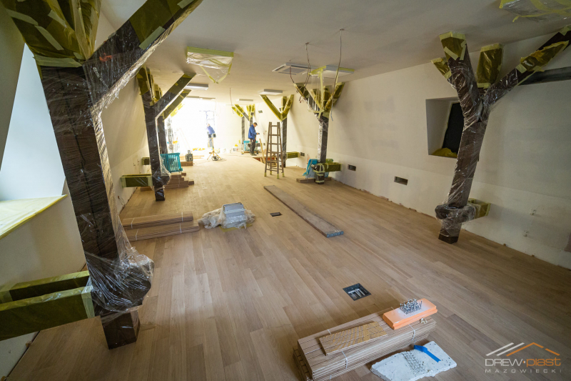 11/24 Remont willi Jaehnego na ostatniej prostej