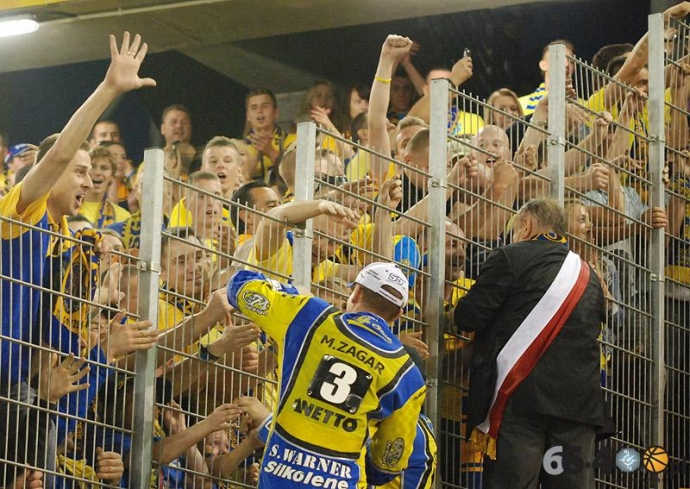 61/112 Unibax Toruń - Caelum Stal Gorzów 50:40