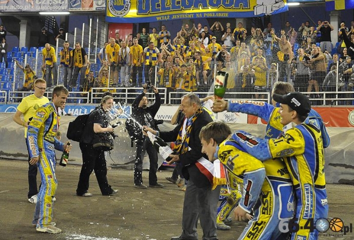 82/112 Unibax Toruń - Caelum Stal Gorzów 50:40