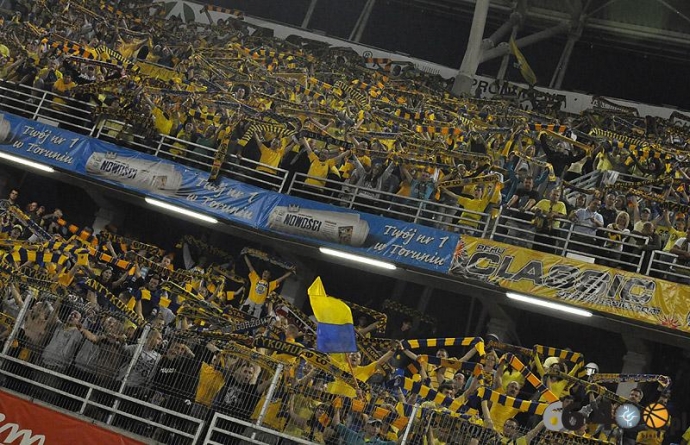 106/112 Unibax Toruń - Caelum Stal Gorzów 50:40