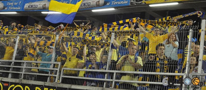 107/112 Unibax Toruń - Caelum Stal Gorzów 50:40