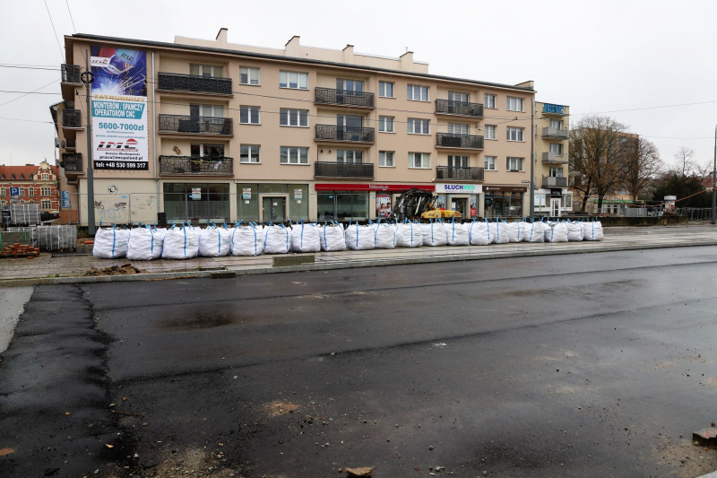 3/17 Postęp prac na Chrobrego - luty 2022