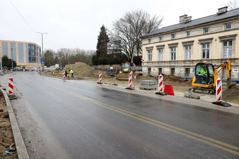 6/17 Postęp prac na Chrobrego - luty 2022