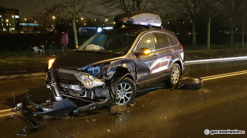 5/5 Czołówka hondy i volkswagena