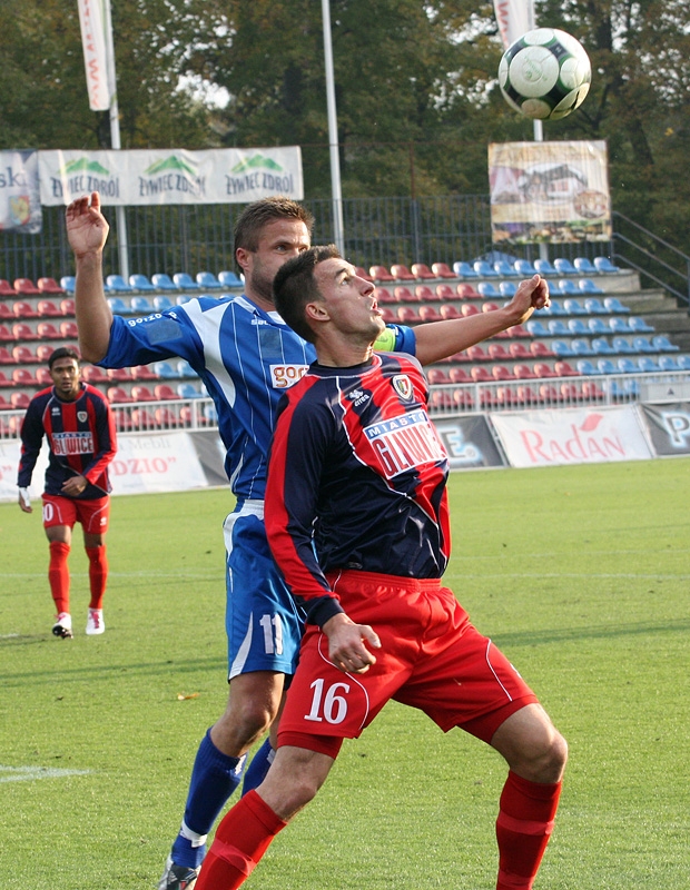 5/8 Piast Gliwice - GKP Stilon Gorzów 5:0 (2:0) 