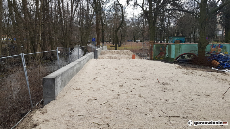 6/10 Prace przy ścieżce nad Kłodawką koło stadionu LA