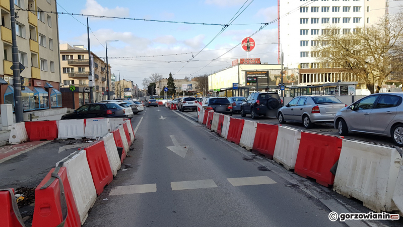 5/8 Parkowanie przy ul. Chrobrego w centrum Gorzowa